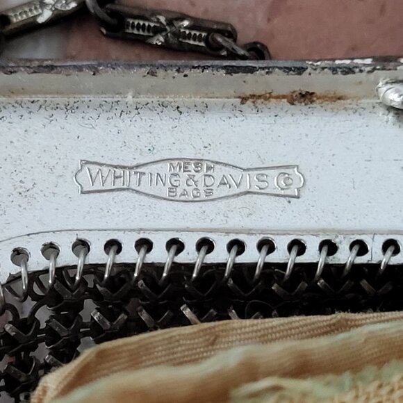 Vintage Small Mesh Wrist Purse from Whiting and Davis - Picture 3 of 8